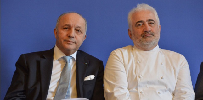 Laurent Fabius and Guy Savoy (photo courtesy of L'Obs)